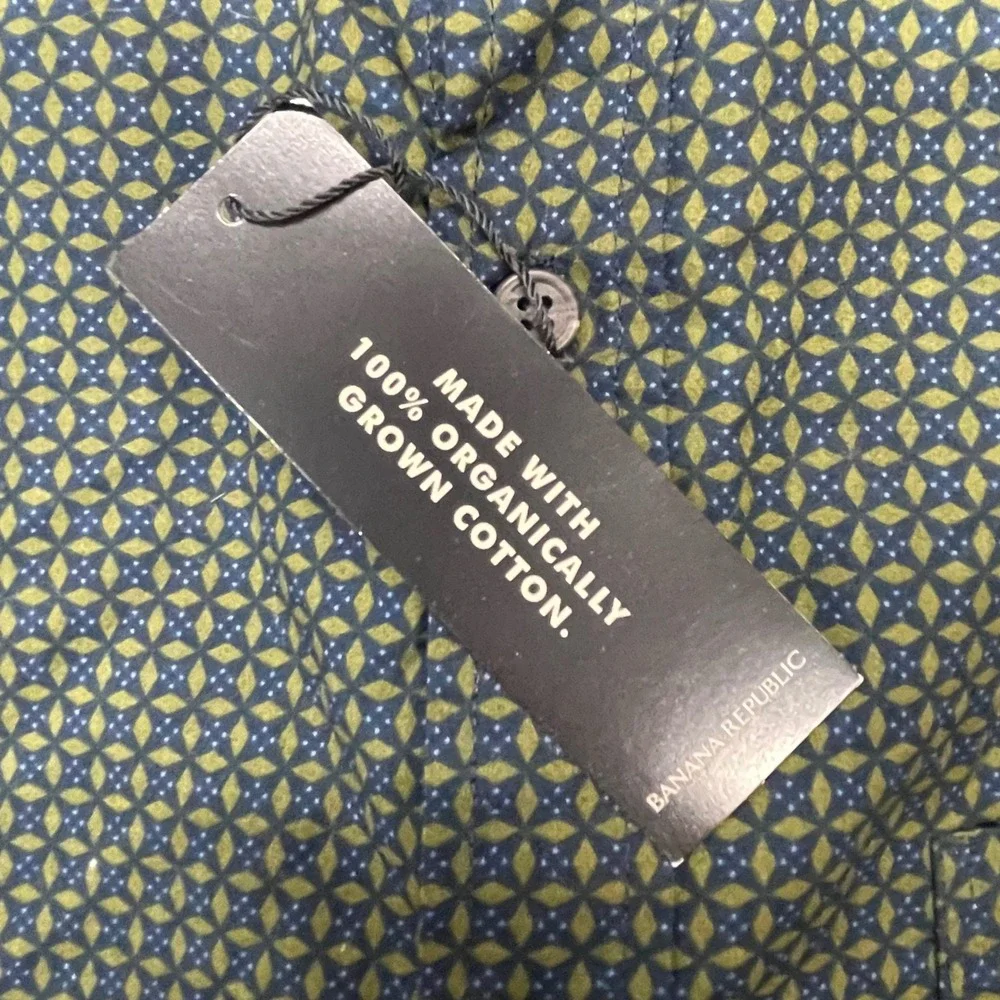 Banana Republic Button Down Shirt Mens XL Tall Green Geometric Untucked Fit NWT